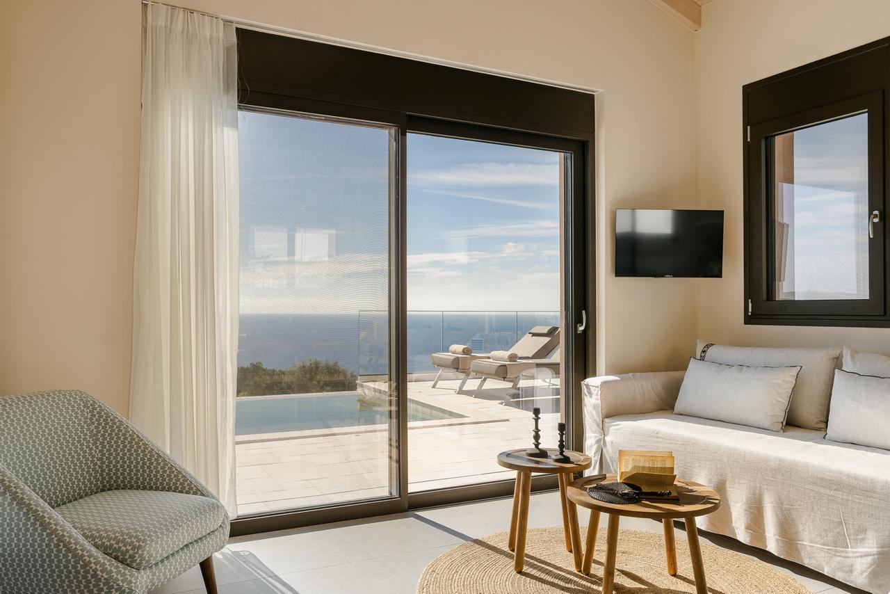Villa Thalassa Living room