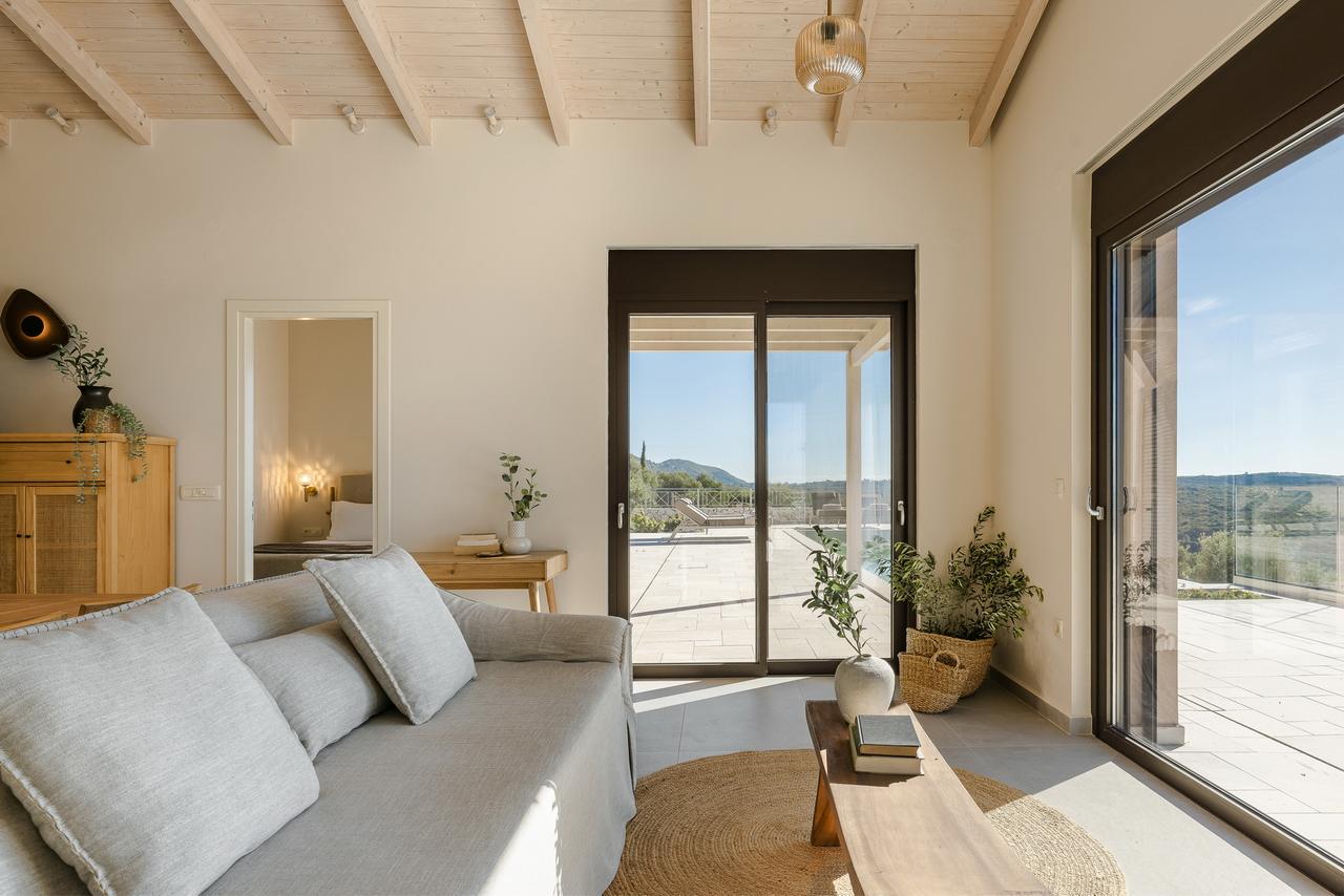 Villa Almyra Outdoor